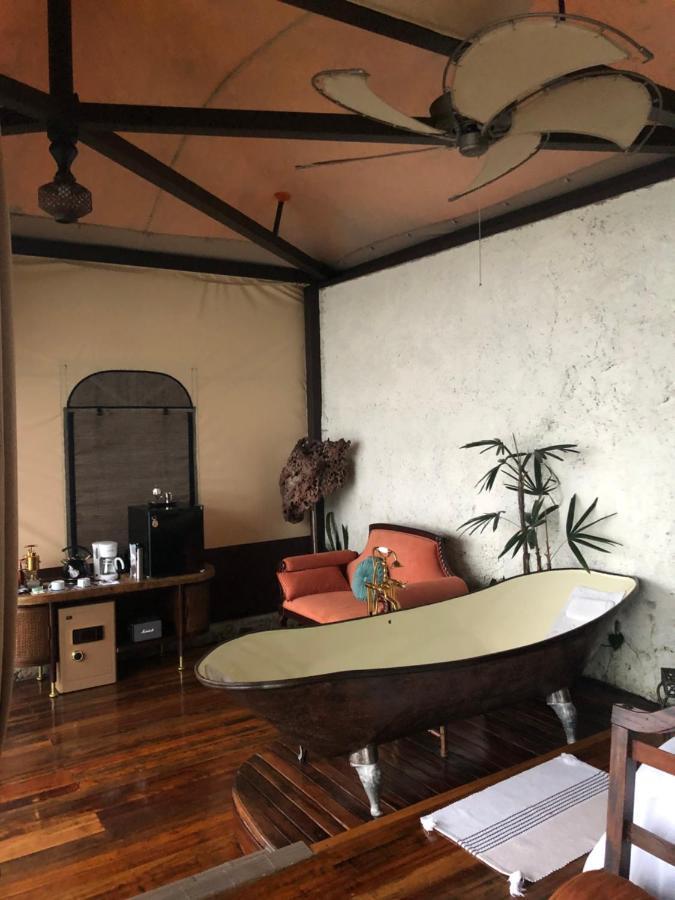 Luxury tent Casa Maar -tented Camp Rio Cuarto